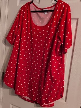 LuLaRoe Red Scoop Neck Tunic with White Heart Print